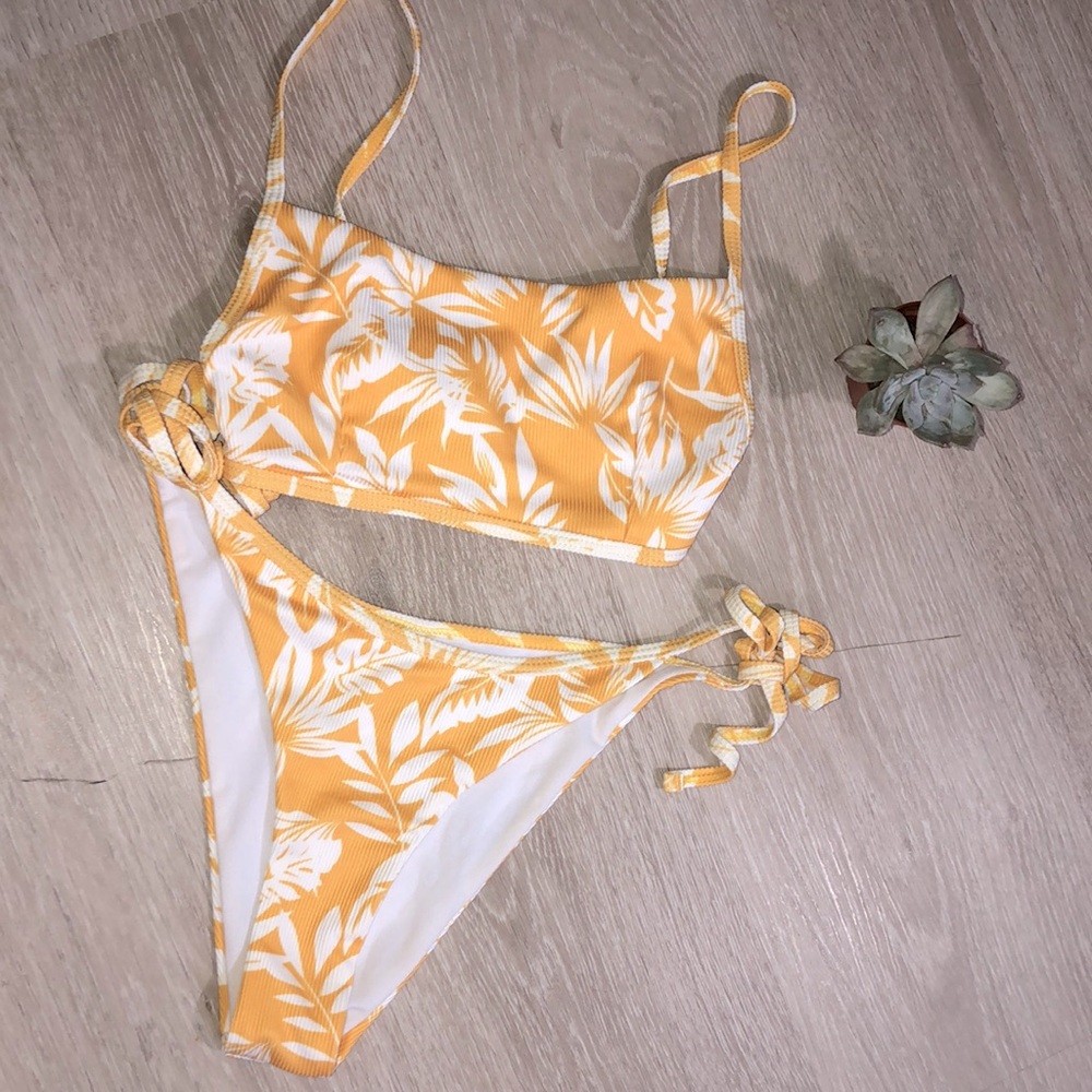 Yellow bikini